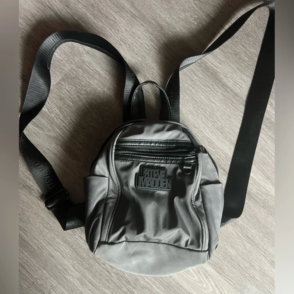 Steve Madden Black Backpack - Picture 1 of 4